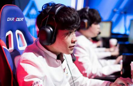 lpl2017春季赛3月10日比赛前瞻：Scout与Rookie中路斗法