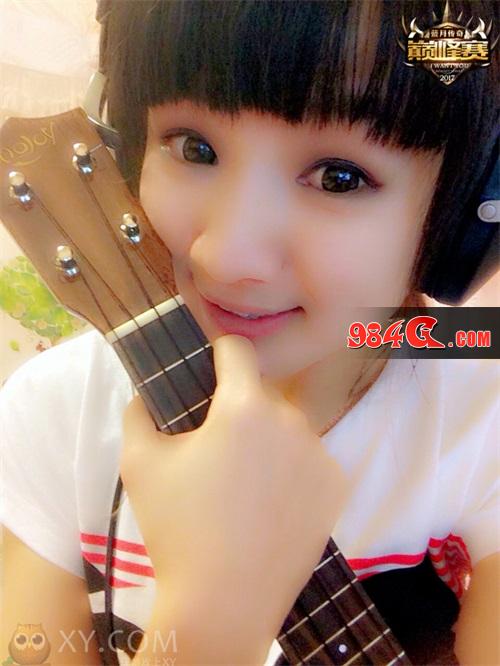 蓝月 尺度 美女