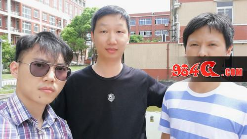 心动网络，手机帝国
